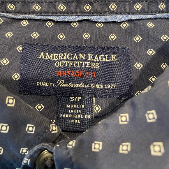 American Eagle Casual Button Down - Picture 3 of 3